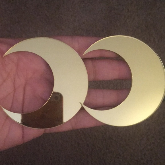 Moon Crescent Earrings. - Picture 2 of 2